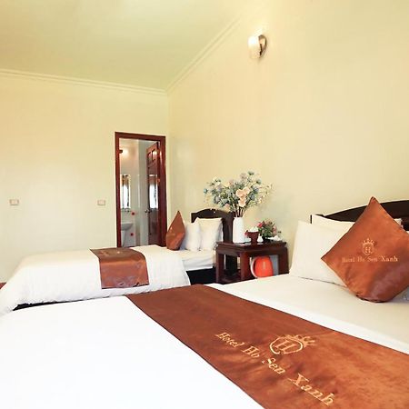 Ho Sen Xanh Hotel Ханой Екстериор снимка