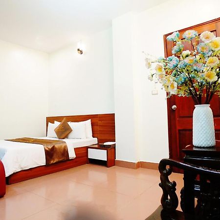 Ho Sen Xanh Hotel Ханой Екстериор снимка