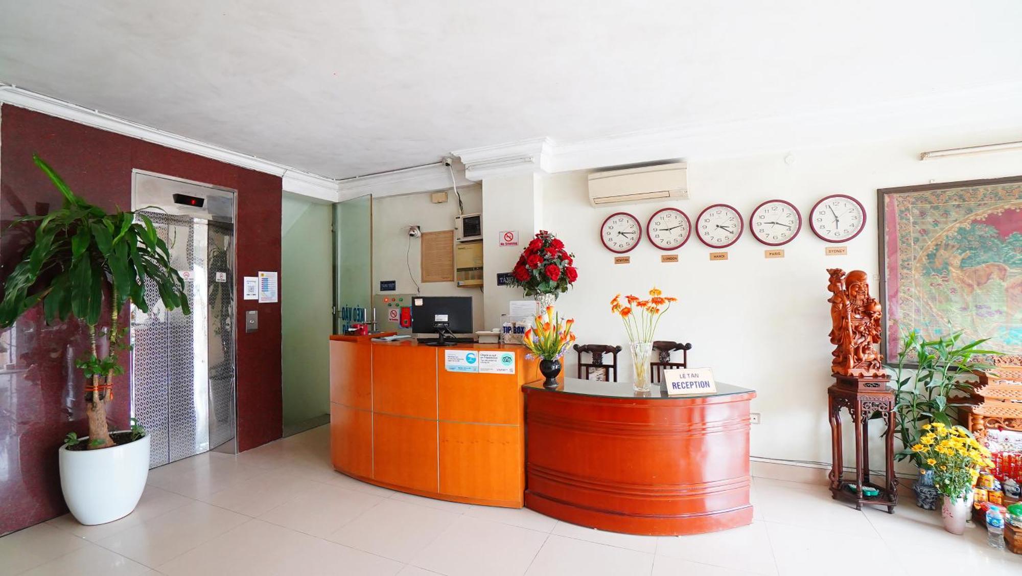 Ho Sen Xanh Hotel Ханой Екстериор снимка
