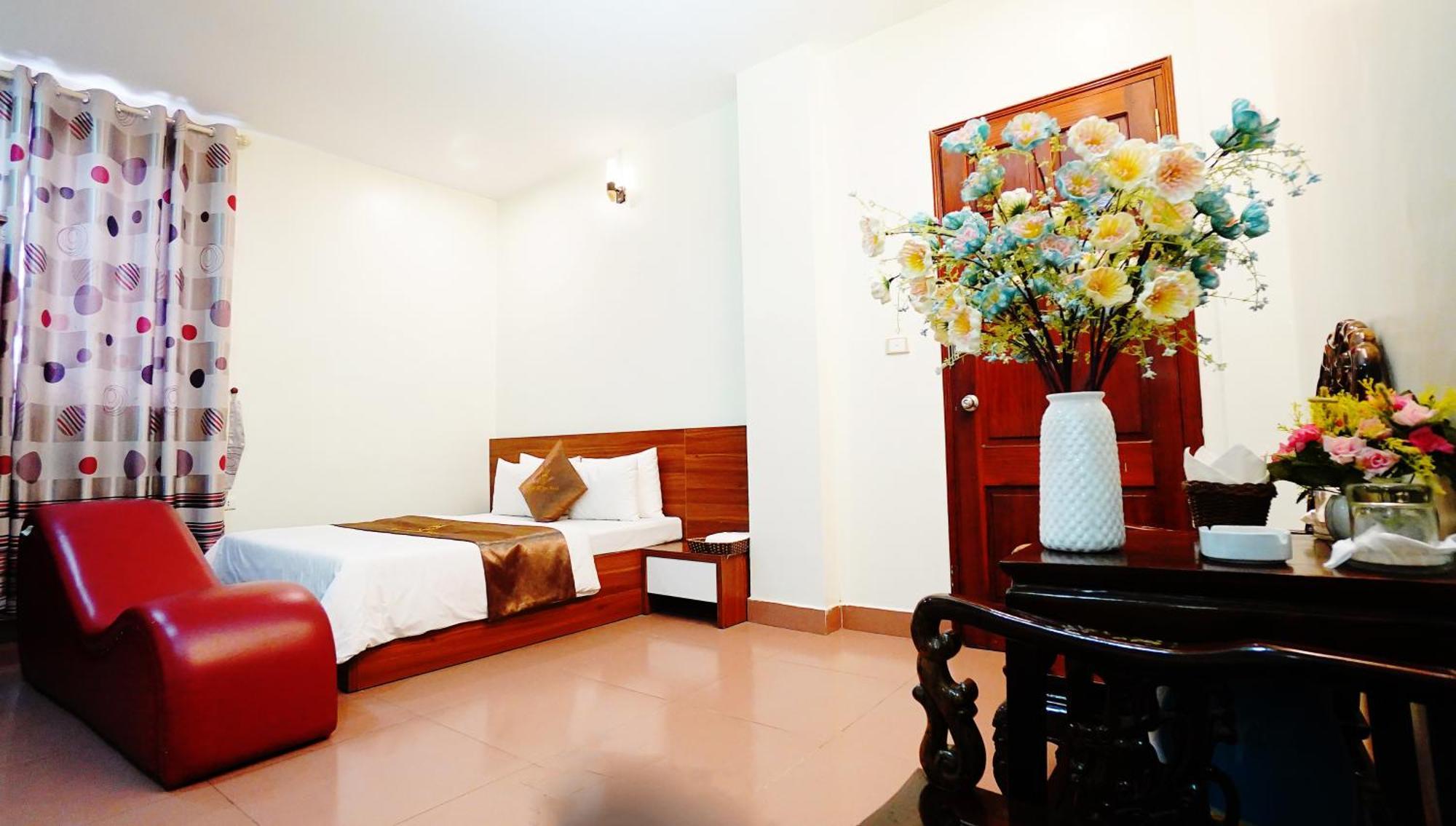 Ho Sen Xanh Hotel Ханой Екстериор снимка