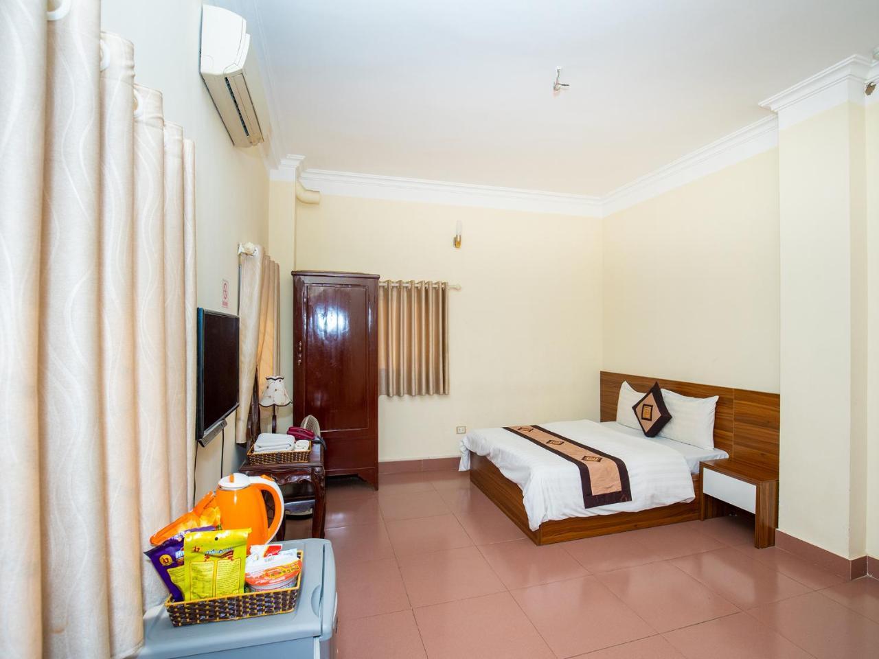 Ho Sen Xanh Hotel Ханой Екстериор снимка