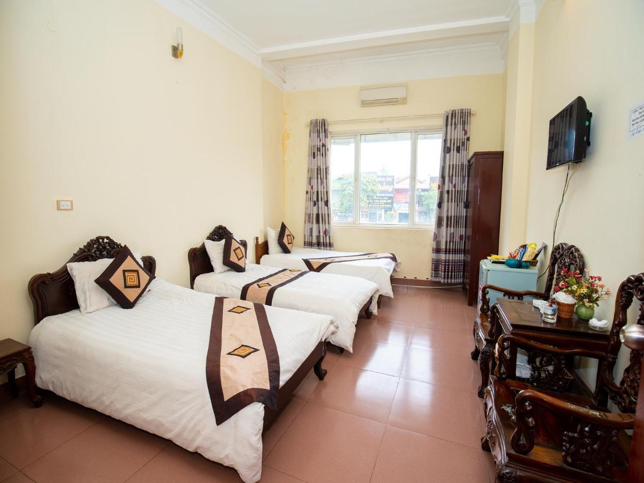 Ho Sen Xanh Hotel Ханой Екстериор снимка