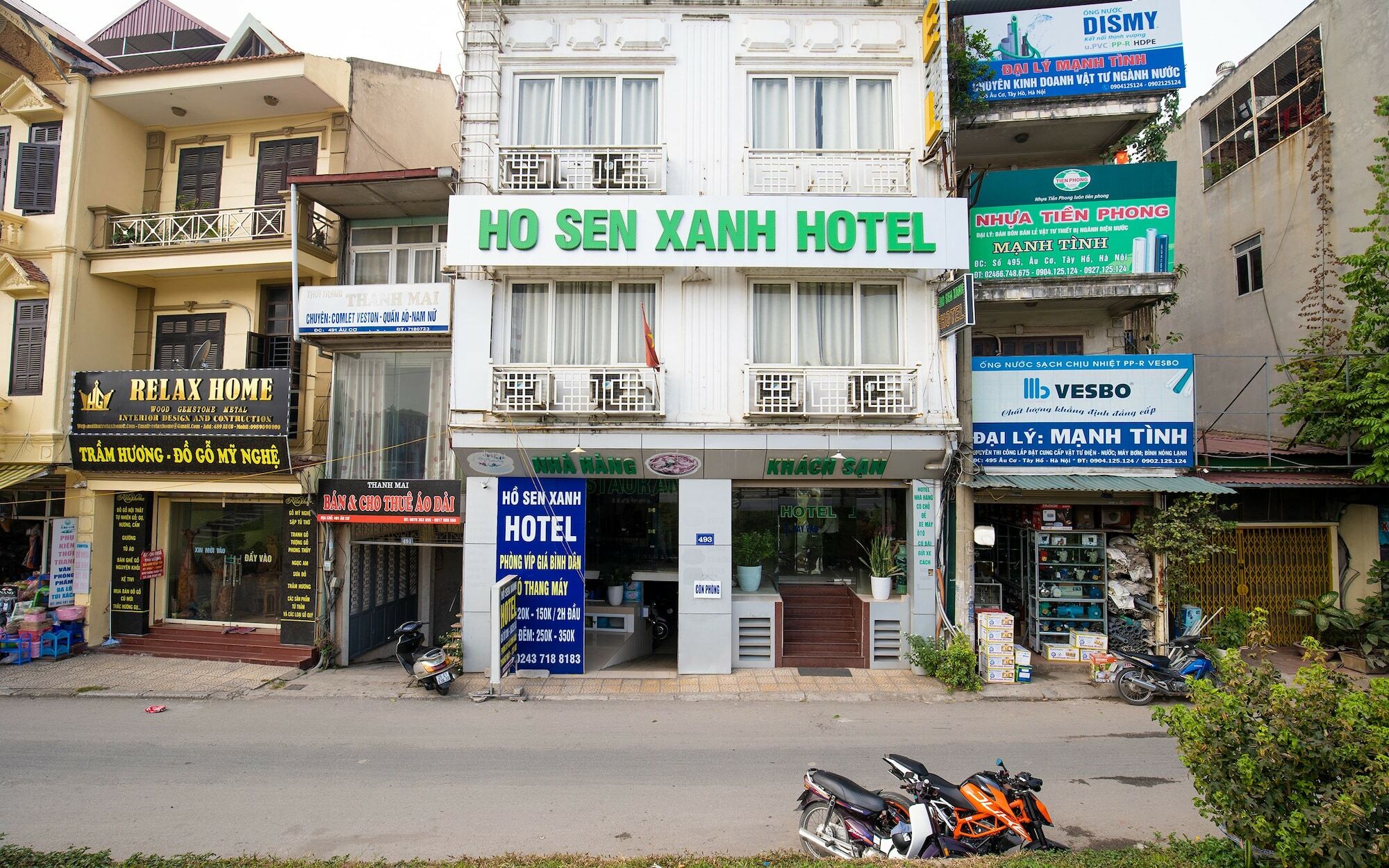 Ho Sen Xanh Hotel Ханой Екстериор снимка
